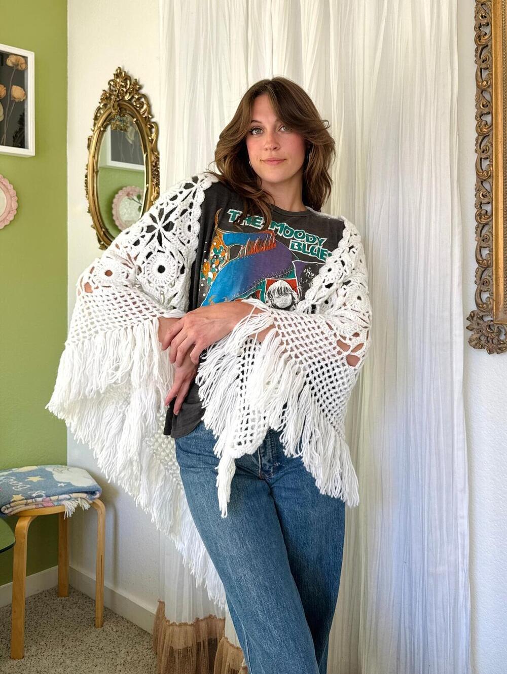 Vintage White Fringe Crochet Shawl